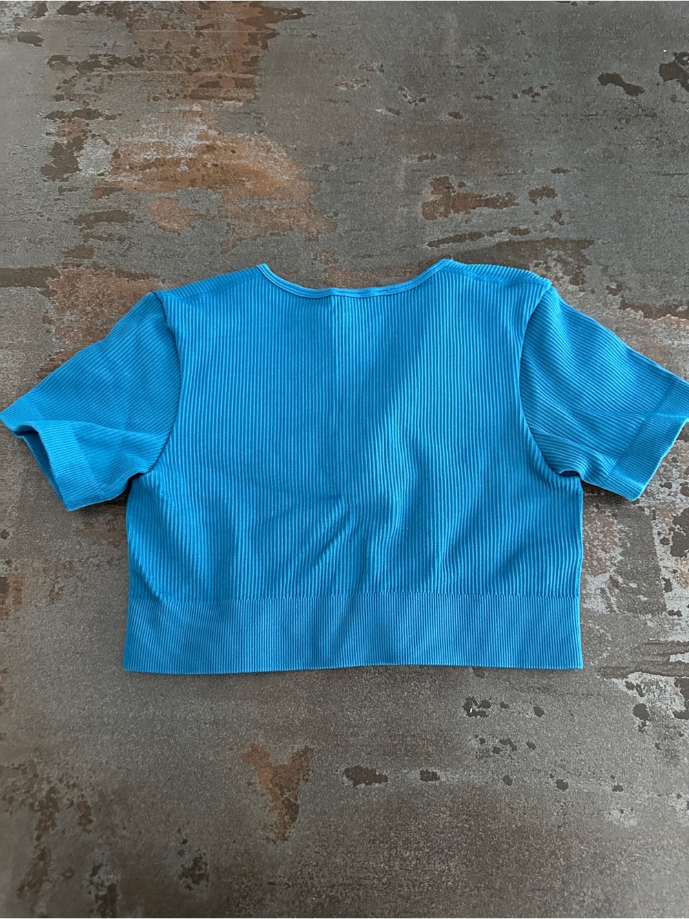 Bo+Tee Blue Ribbed Zip-Front Crop Top - Picture 2 of 3